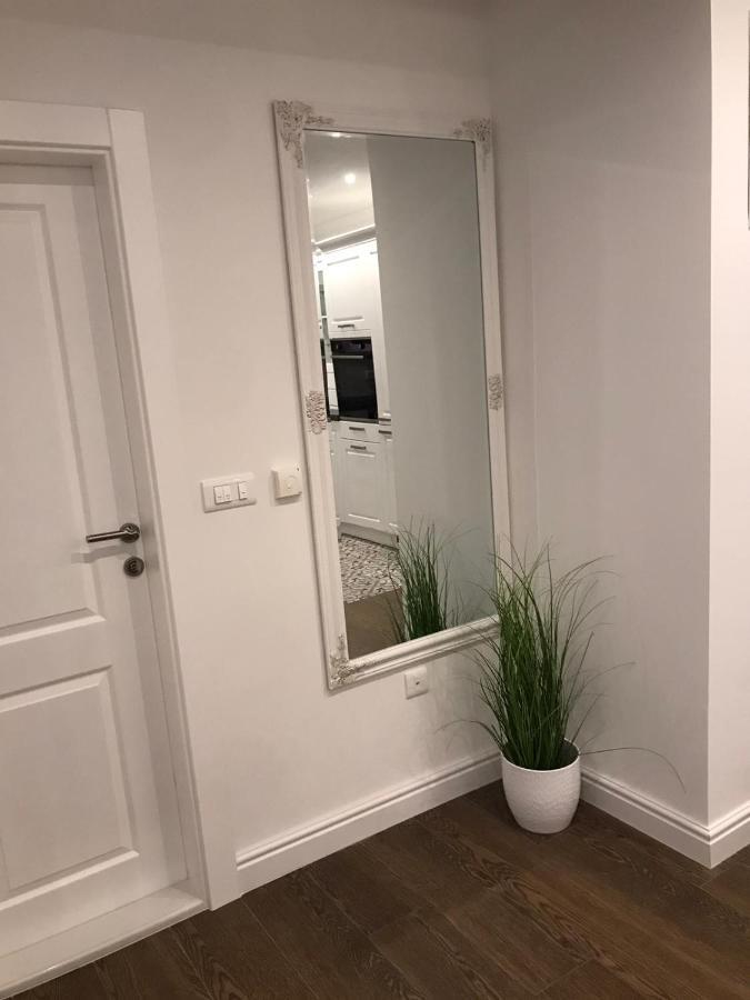 Summer Fantasy Apartment Макарска Экстерьер фото