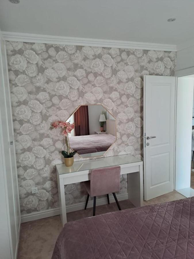 Summer Fantasy Apartment Макарска Экстерьер фото